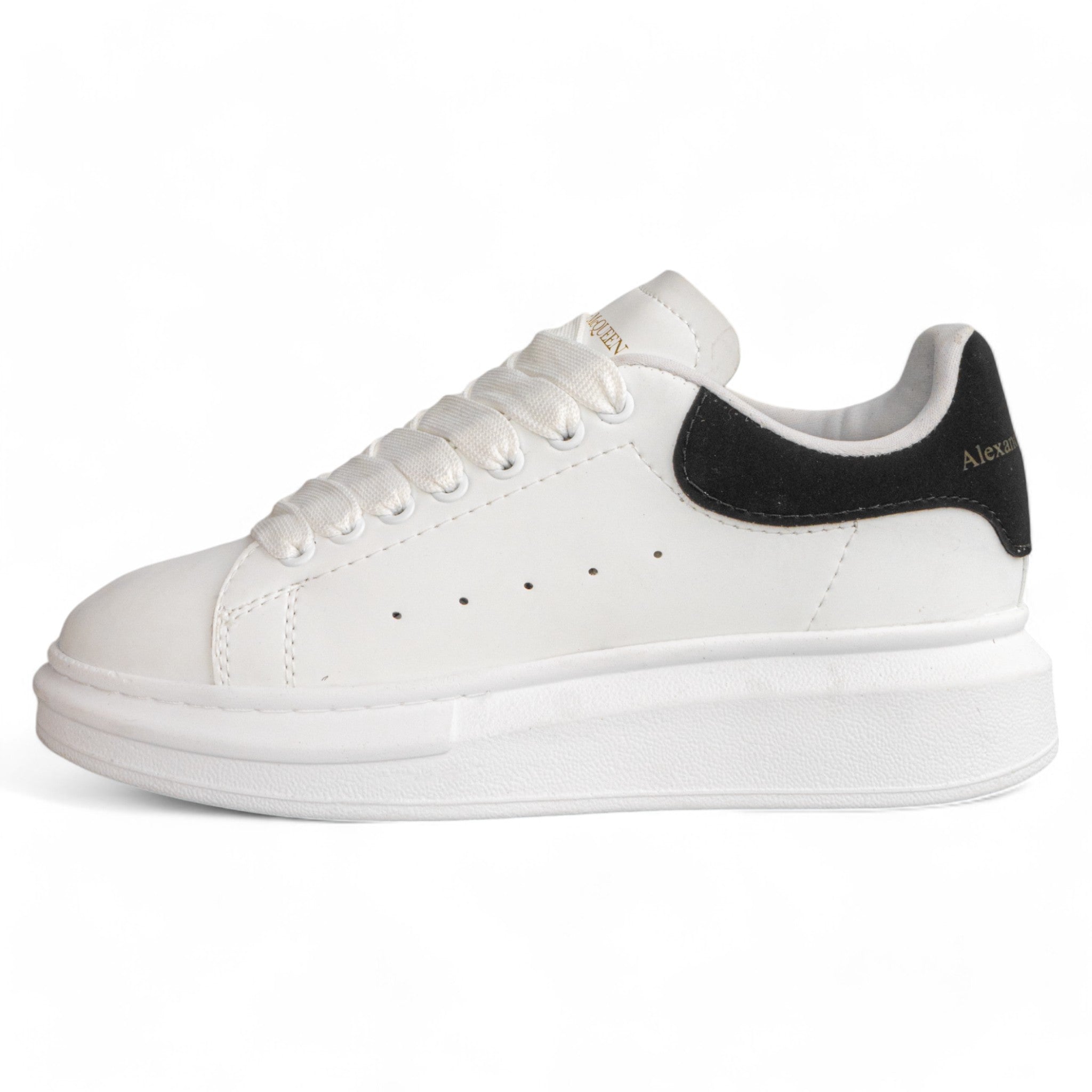 Pantofi sport Alexander McQueen Oversized – alb cu detalii negre